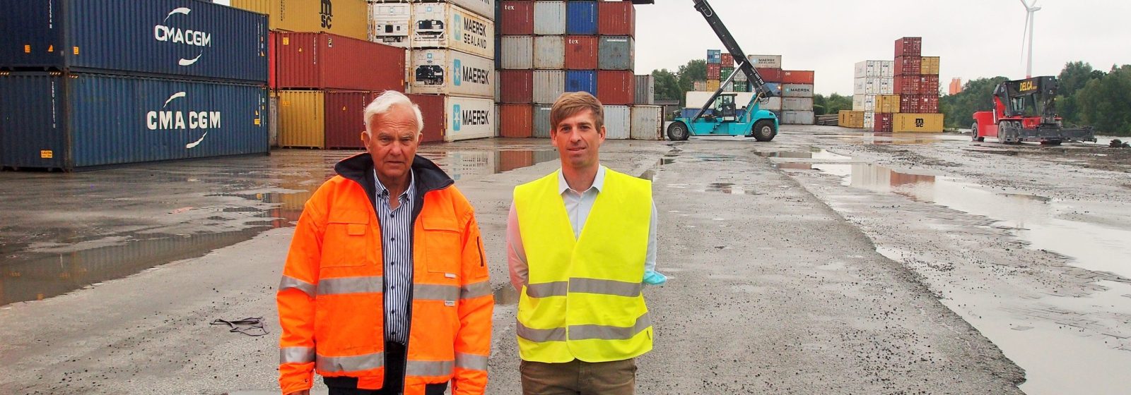 Dany Eyben en Alexander Demon van Delcatrans op de River Terminal Wielsbeke