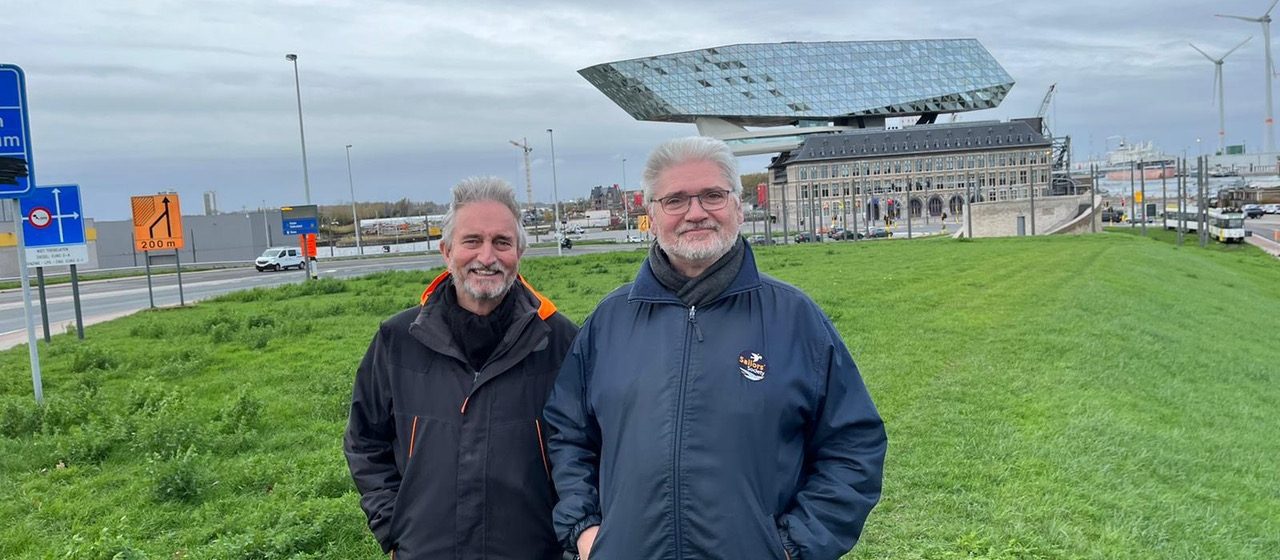 Marc Schippers (rechts) volgt Jörg Pfautsch op