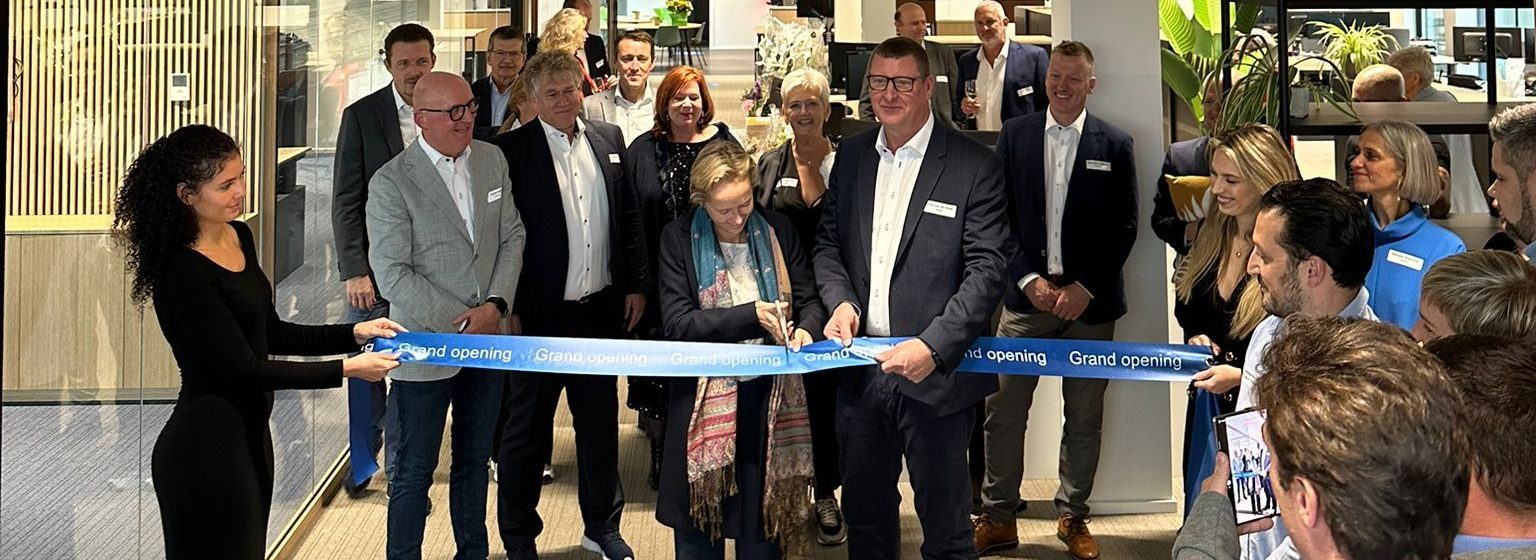 Schepen Annick De Ridder opent nieuwe kantoorgebouwen Navitec.