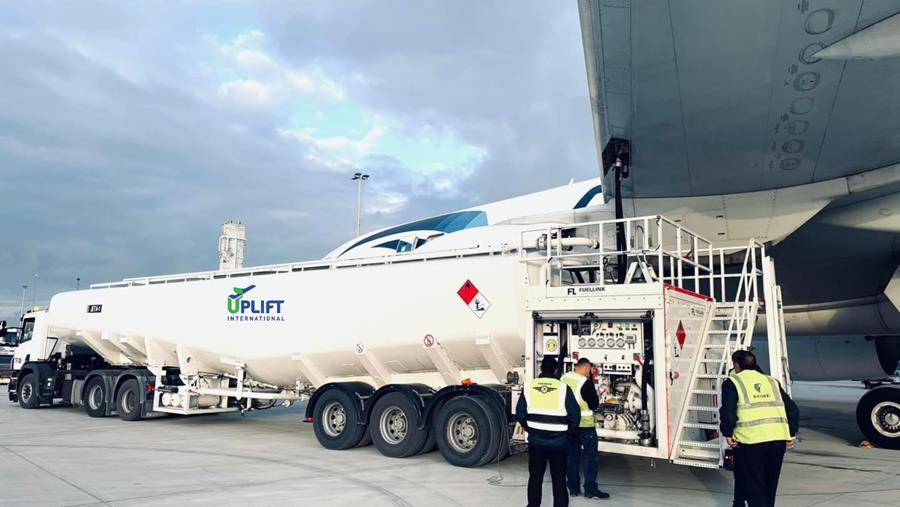 Uplift International bevoorraadt alle vliegtuigen op Luchthaven Oostende-Brugge.