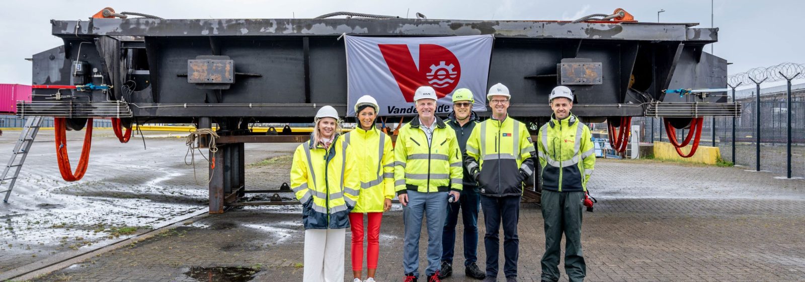 Multimodaal transport onderdeel Kallosluis via Haven Oostende naar Vandezande in Diksmuide