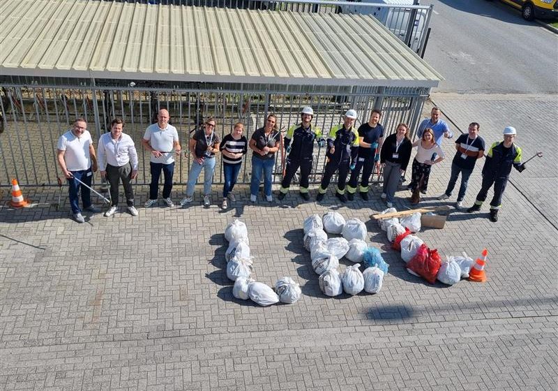 Team LBC Tank Terminal wint Port Cleaunup 2024 in Antwerpen